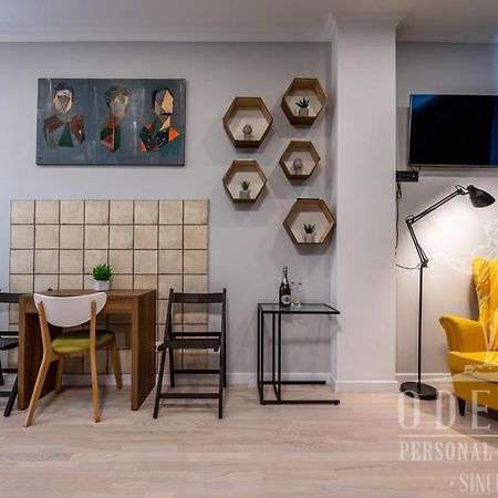 City Center New House Odessa Eksteriør bilde