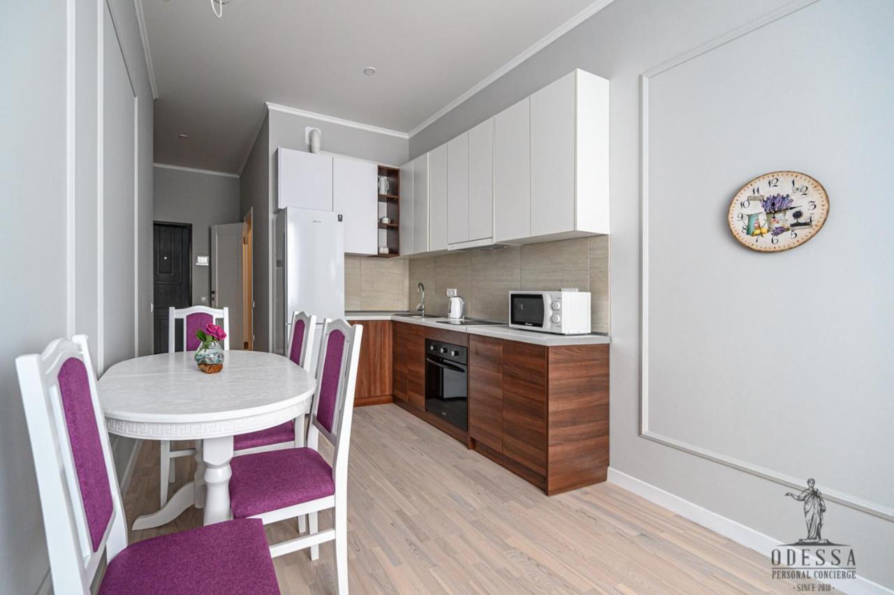 City Center New House Odessa Eksteriør bilde
