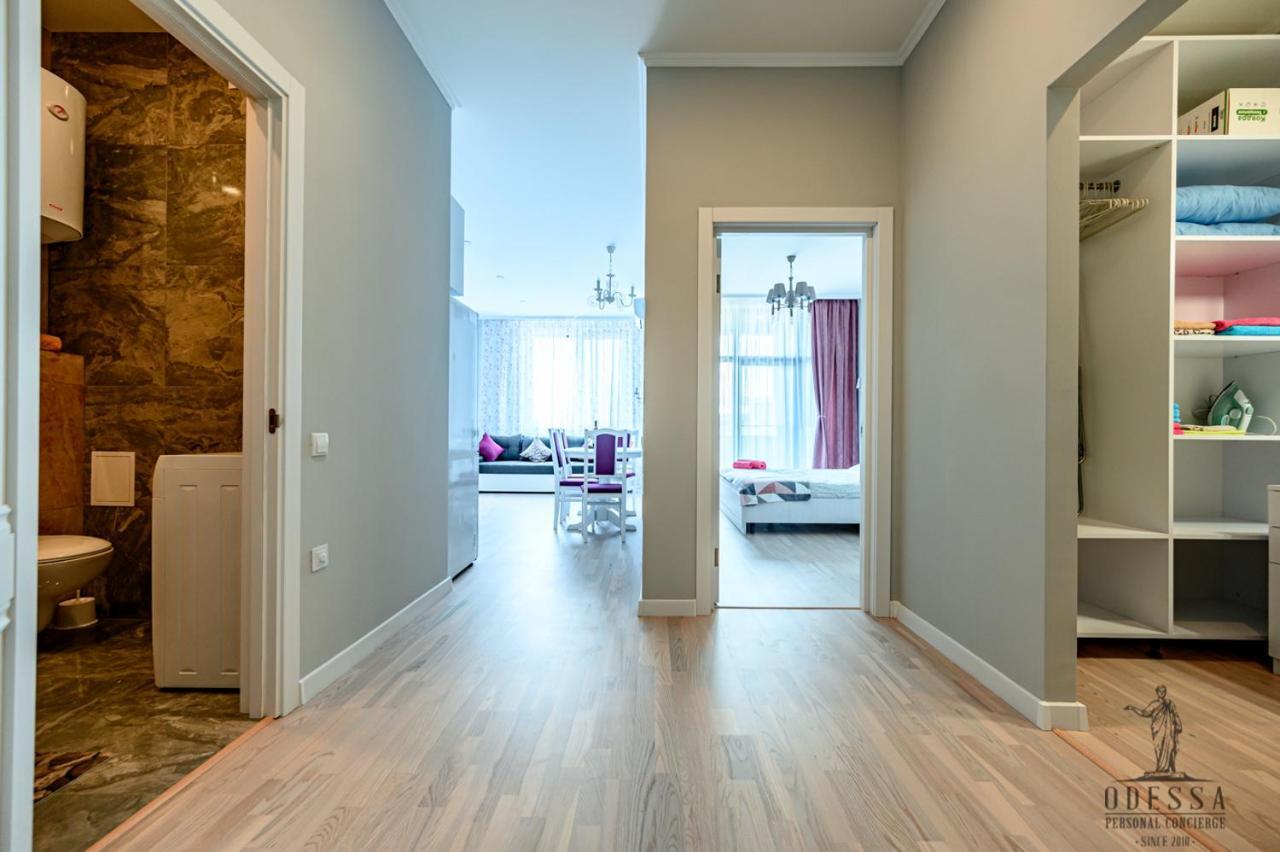 City Center New House Odessa Eksteriør bilde